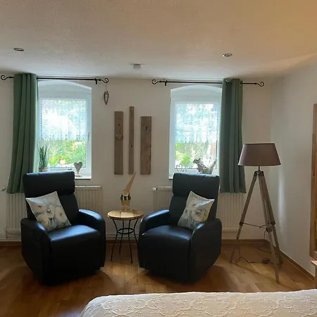 Apartment Fewo An Der Wublitz Leest